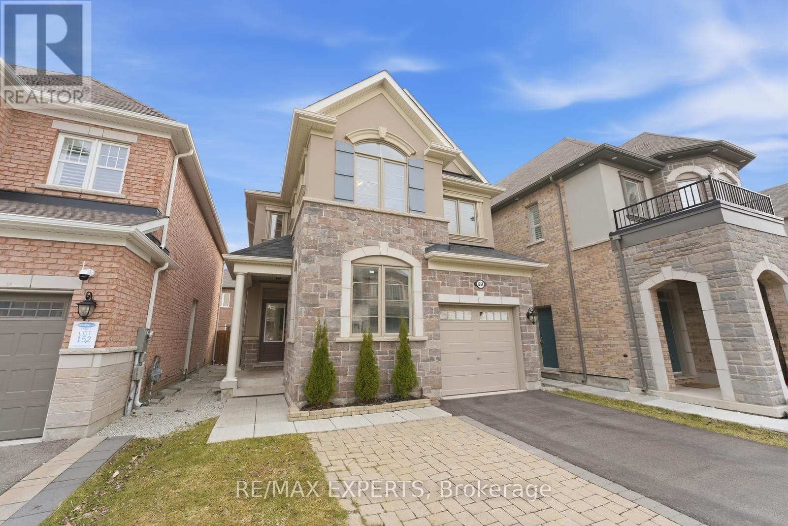 1254 SWEETFERN CRESCENT photo 4