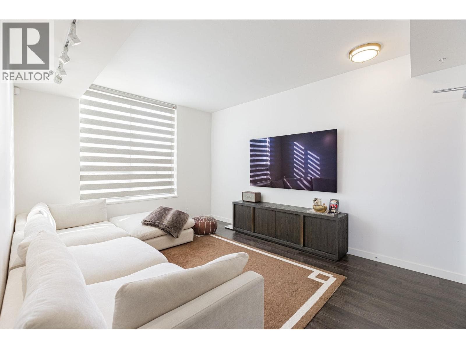 10 7708 ALDERBRIDGE WAY photo 5