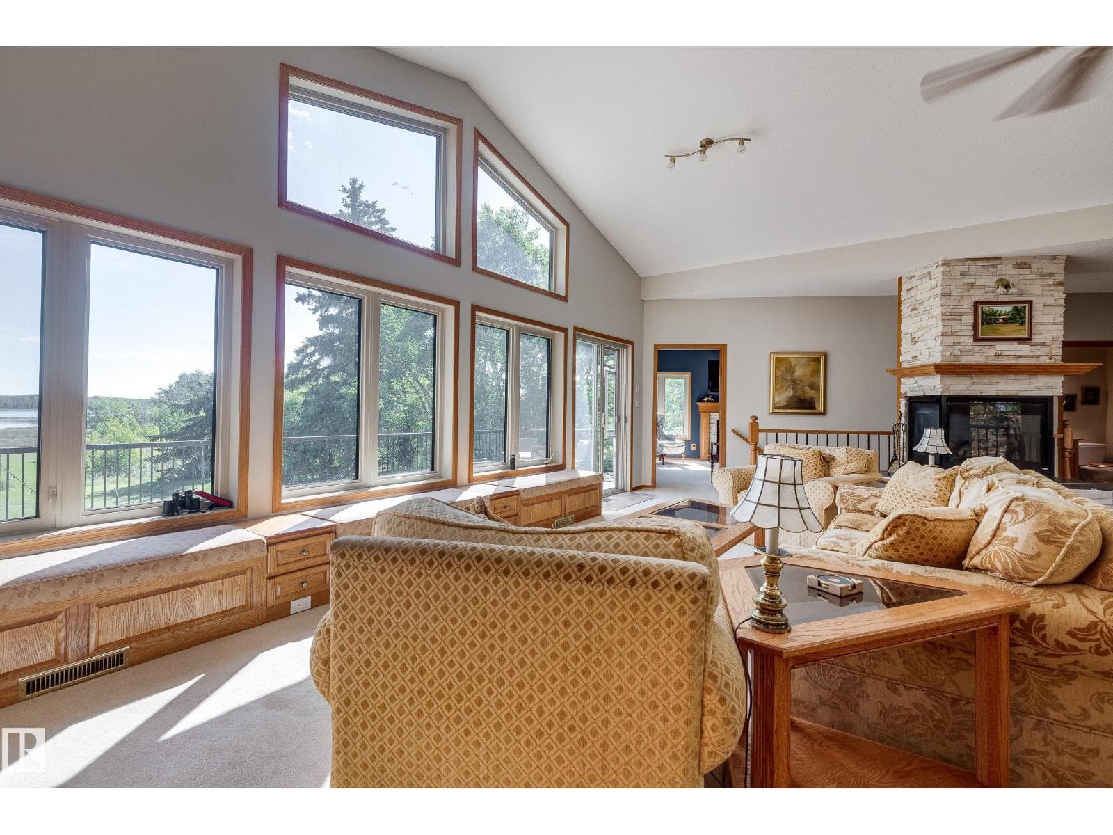 602 Pheasant CL — photo 5