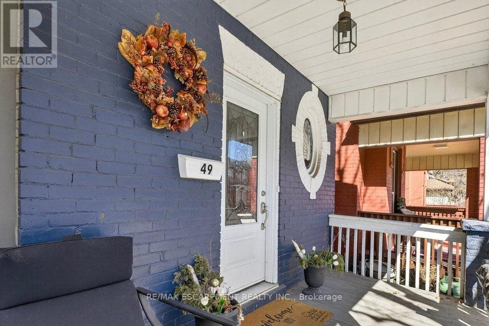 49 CHEEVER STREET photo 3