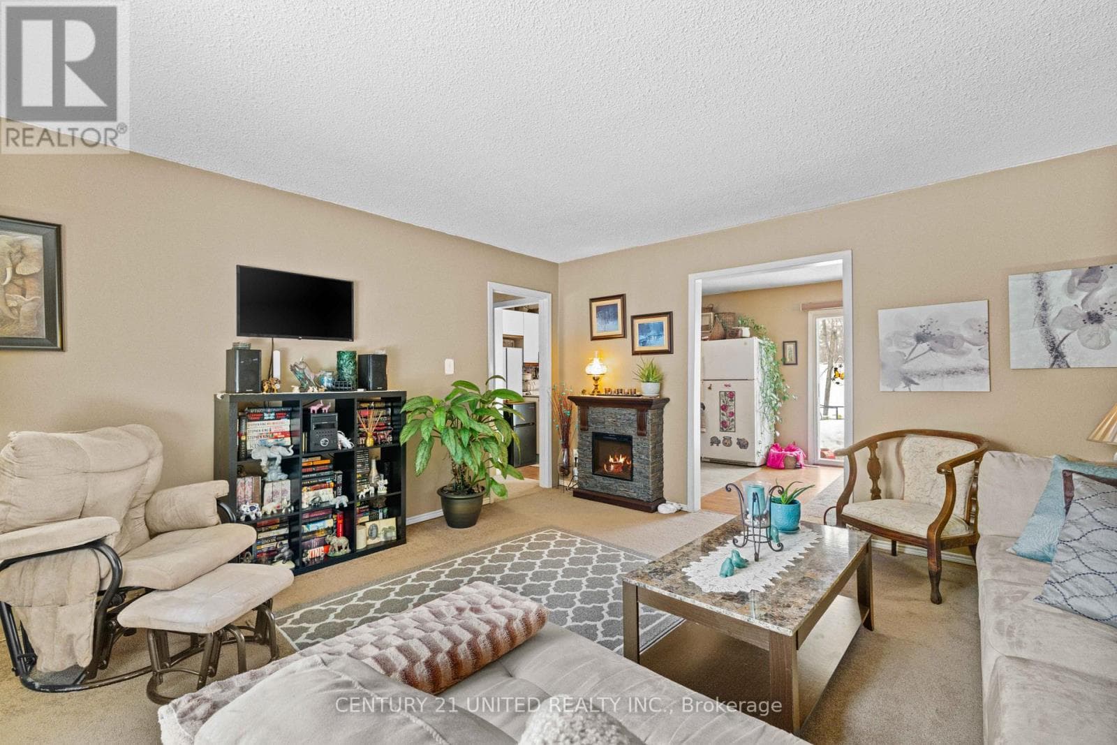70 MCFADDEN ROAD photo 4