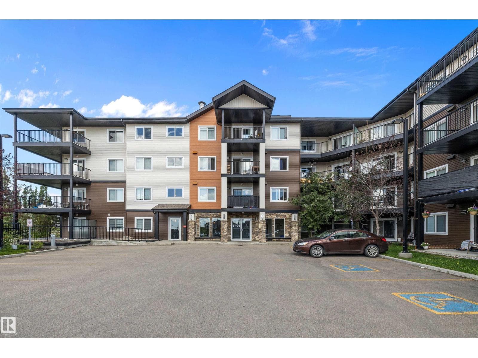 #414 5404 7 Ave SW — photo 2