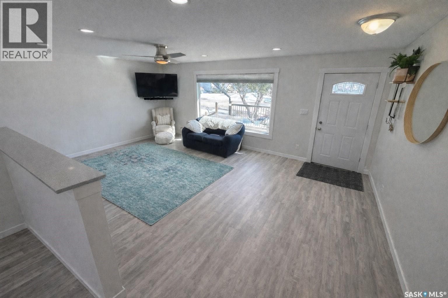 214 Pierce STREET photo 3