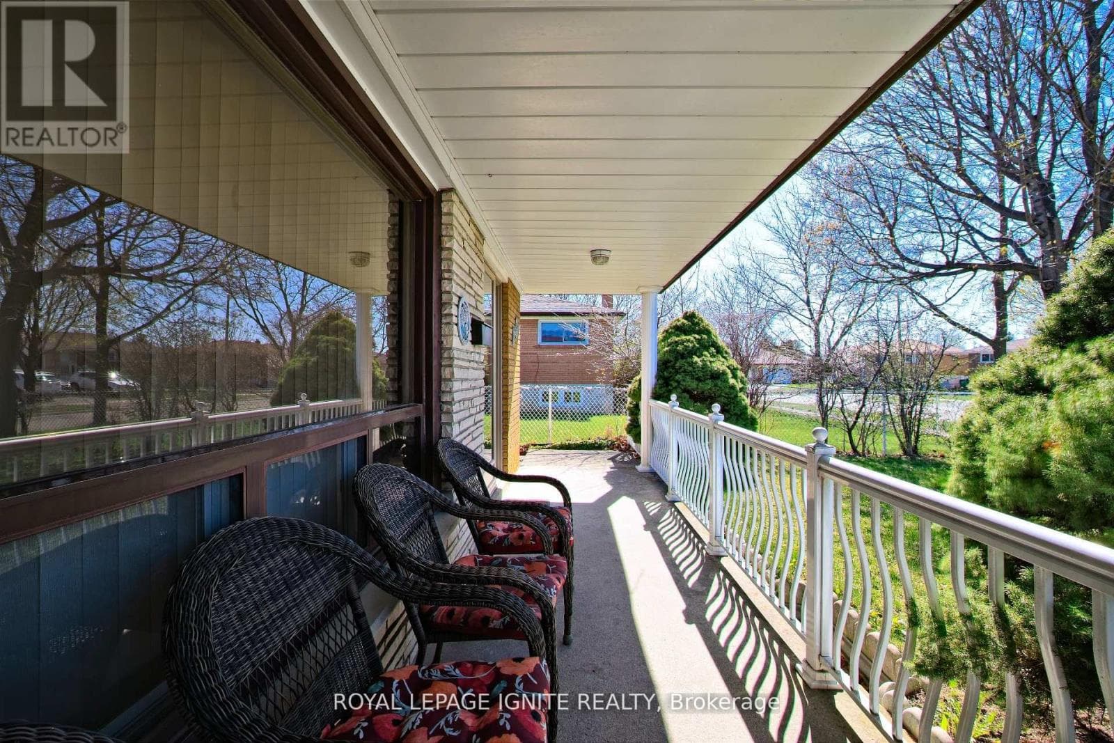 3350 LEHIGH CRESCENT W photo 4