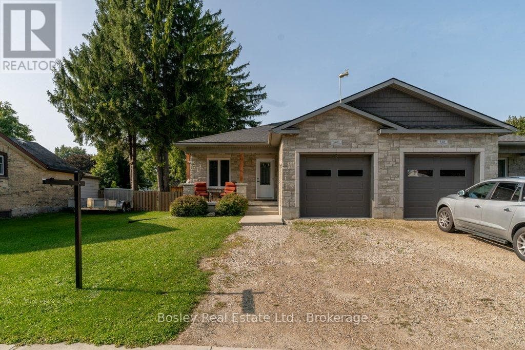 3 bed 2 bath single family at 420 VICTORIA STREET — $639,900