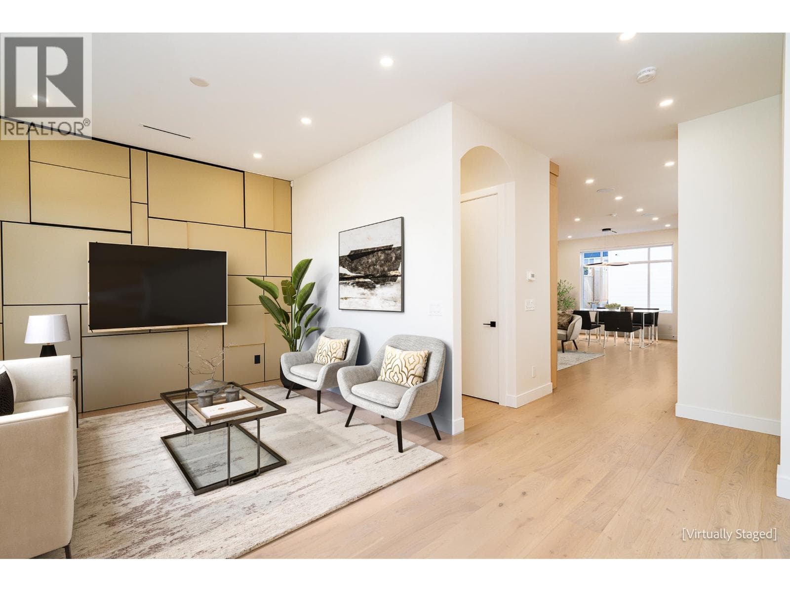 2717 HENRY STREET photo 3