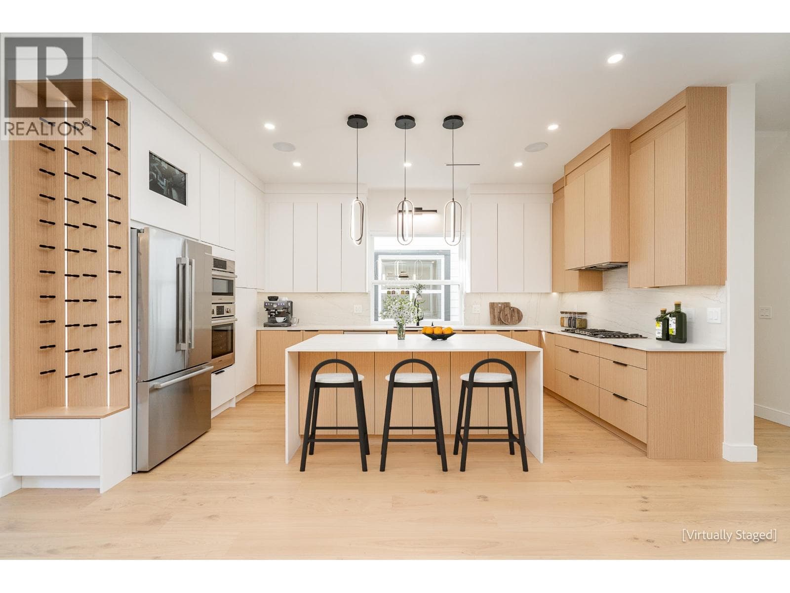 2717 HENRY STREET photo 5