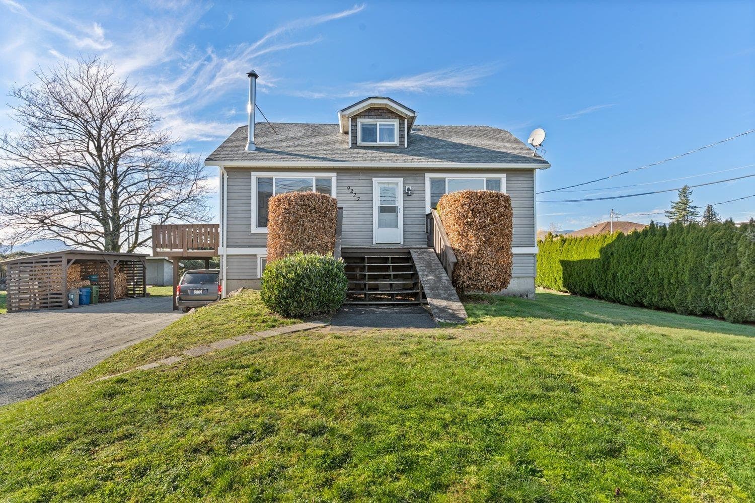 5 bed 3 bath single family at 9227 ANNIS ROAD, East Chilliwack — $999,900