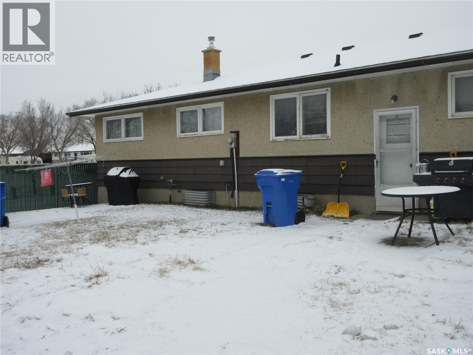 182 Rothwell CRESCENT — photo 3