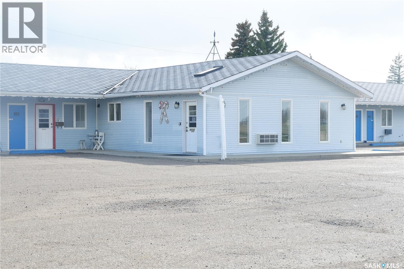 143 Railway AVENUE — photo 5