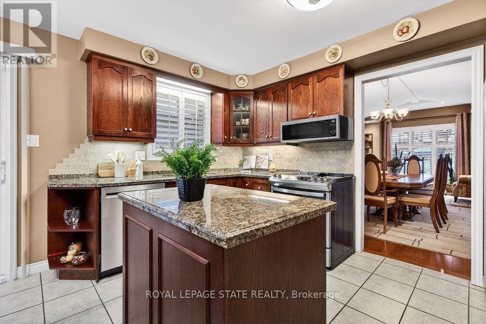 128 NUGENT DRIVE photo 2