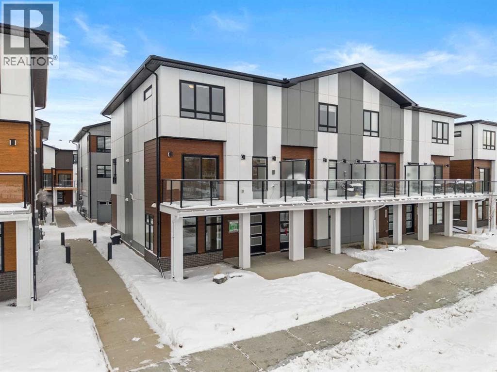 8323 8 Avenue SW — photo 2
