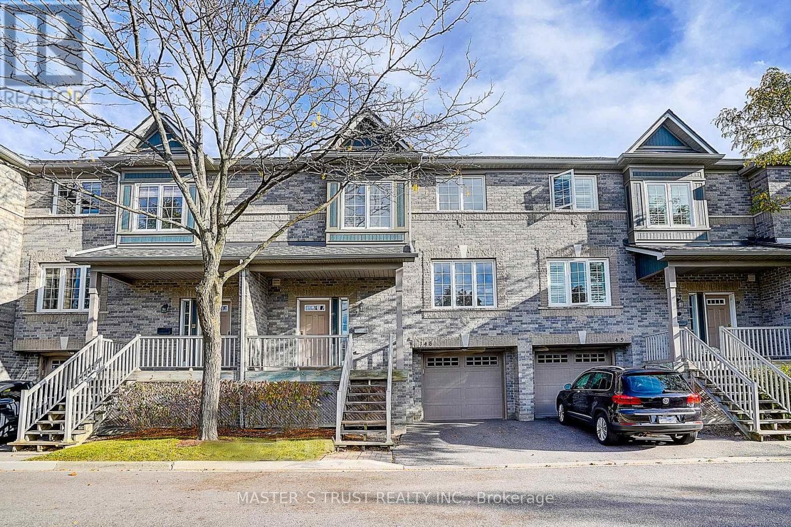 4 bed 2 bath single family at 48 - 5535 GLEN ERIN DRIVE — $749,000