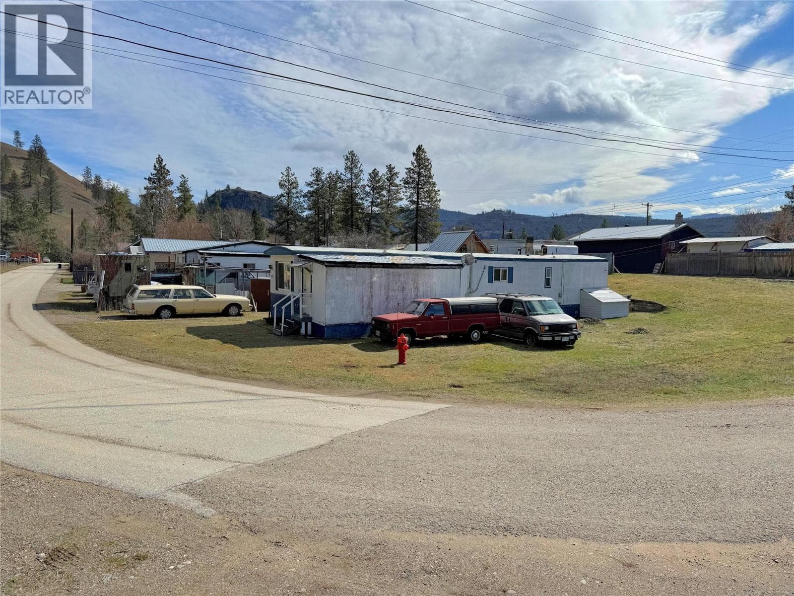 301 9th Avenue photo 2