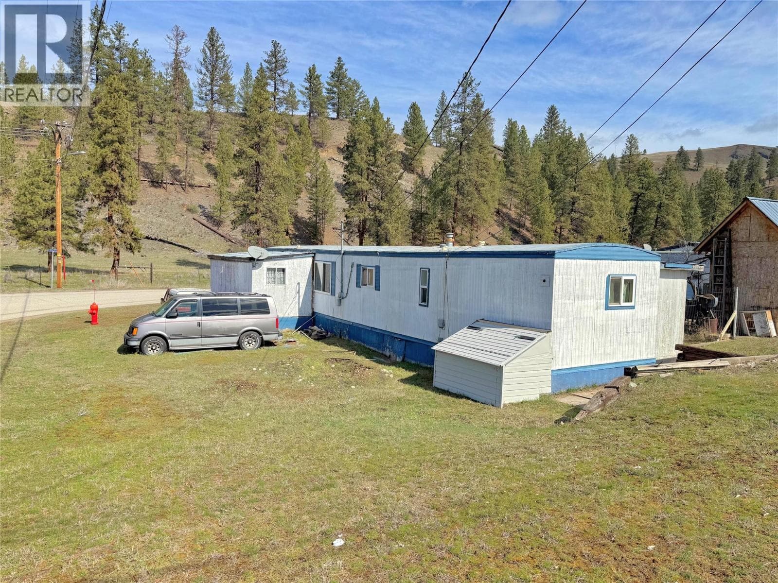 301 9th Avenue photo 3