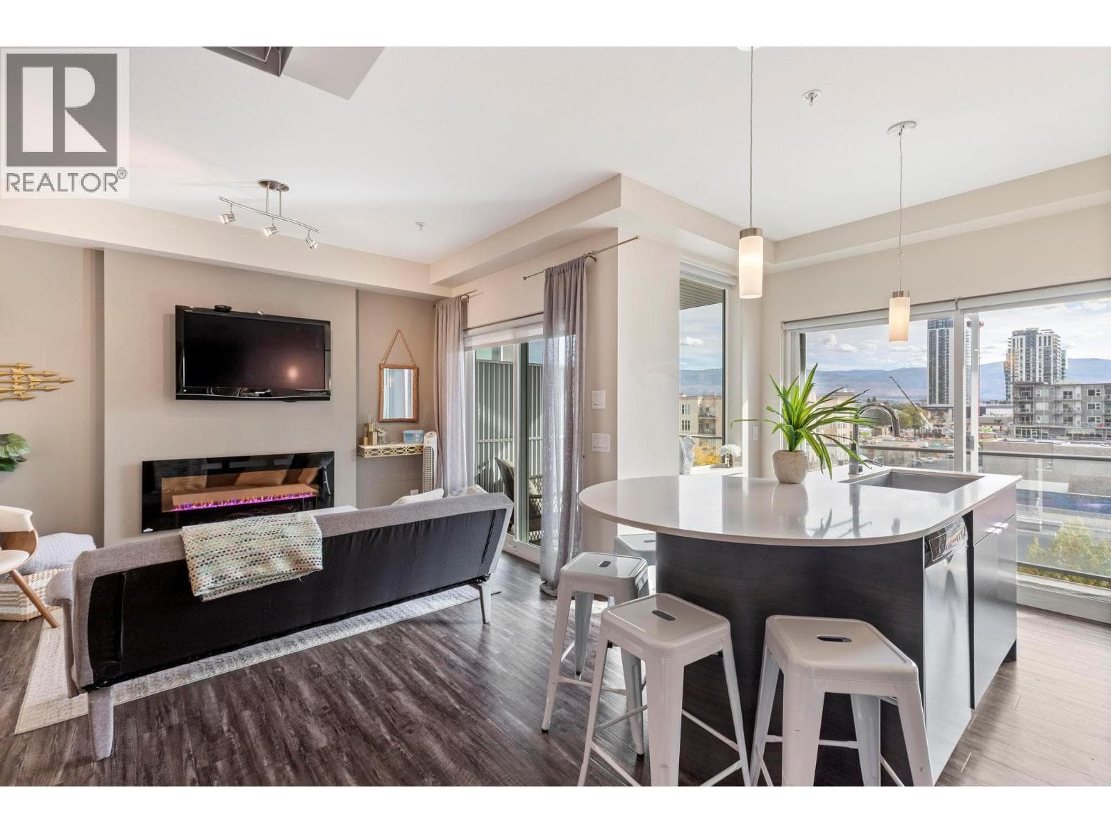 1 bed 1 bath single family at 1290 St. Paul Street Unit# 511 — $399,900