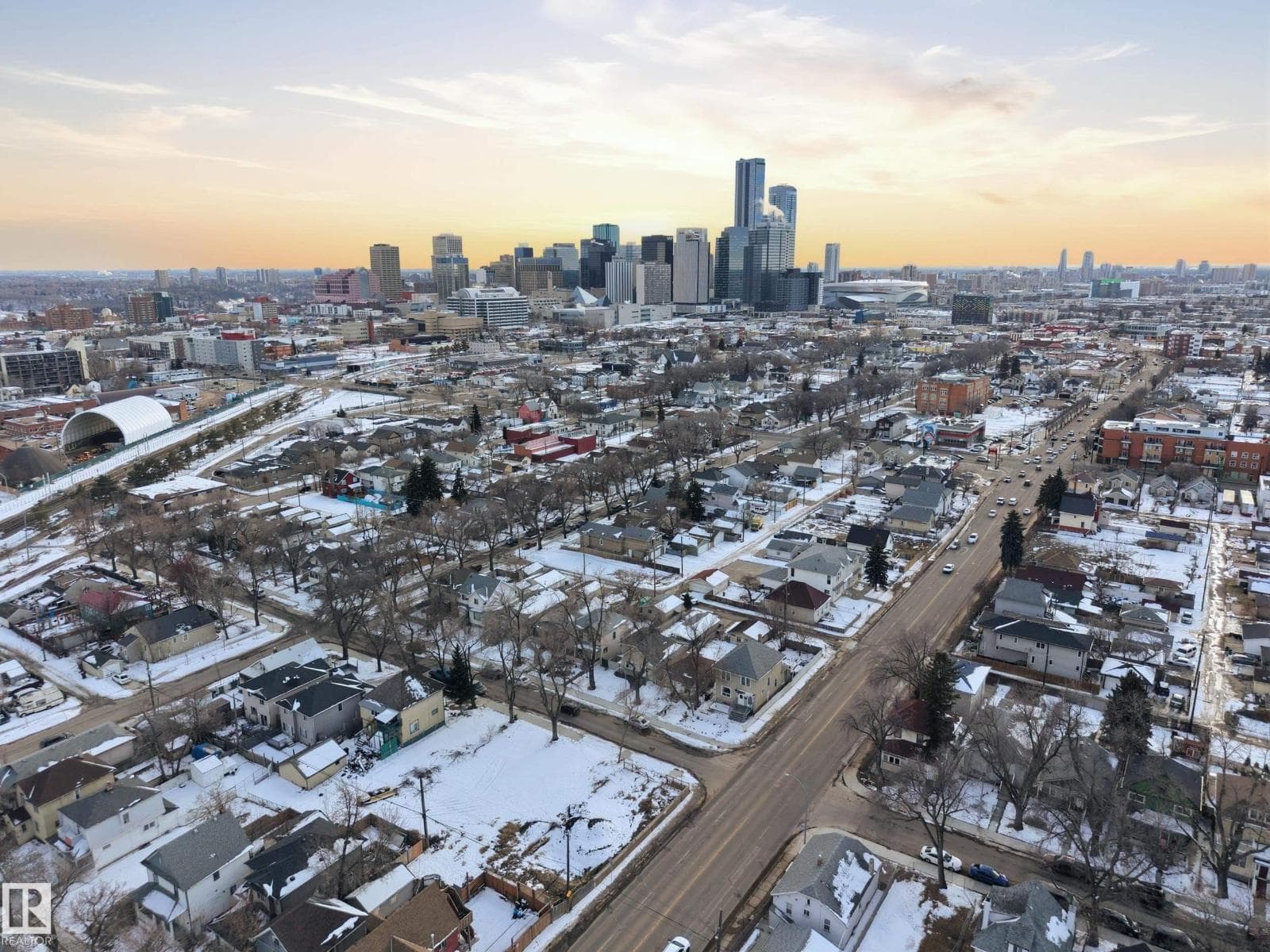 10734 93 ST NW photo 4