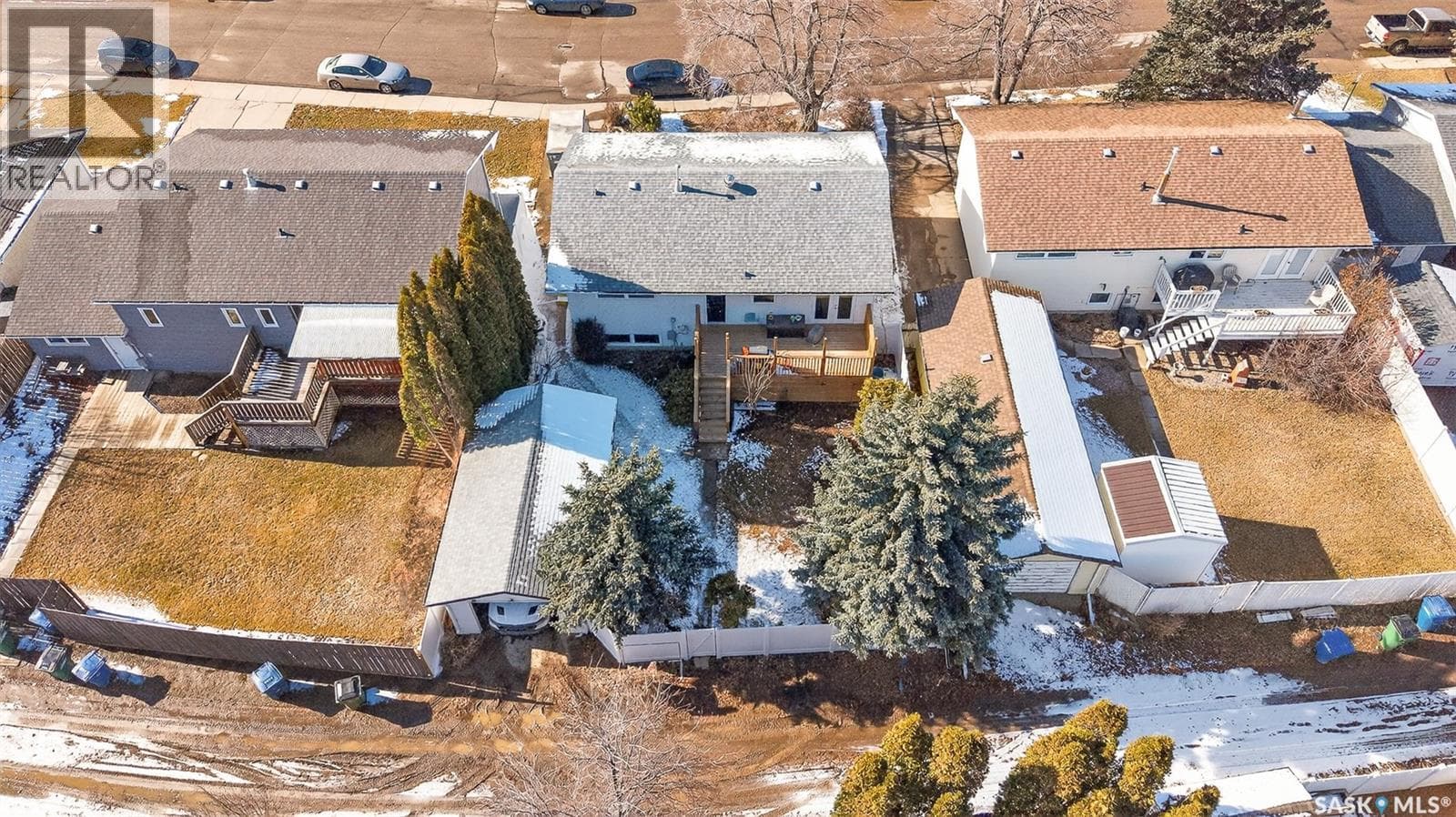 1321 Prince CRESCENT photo 4