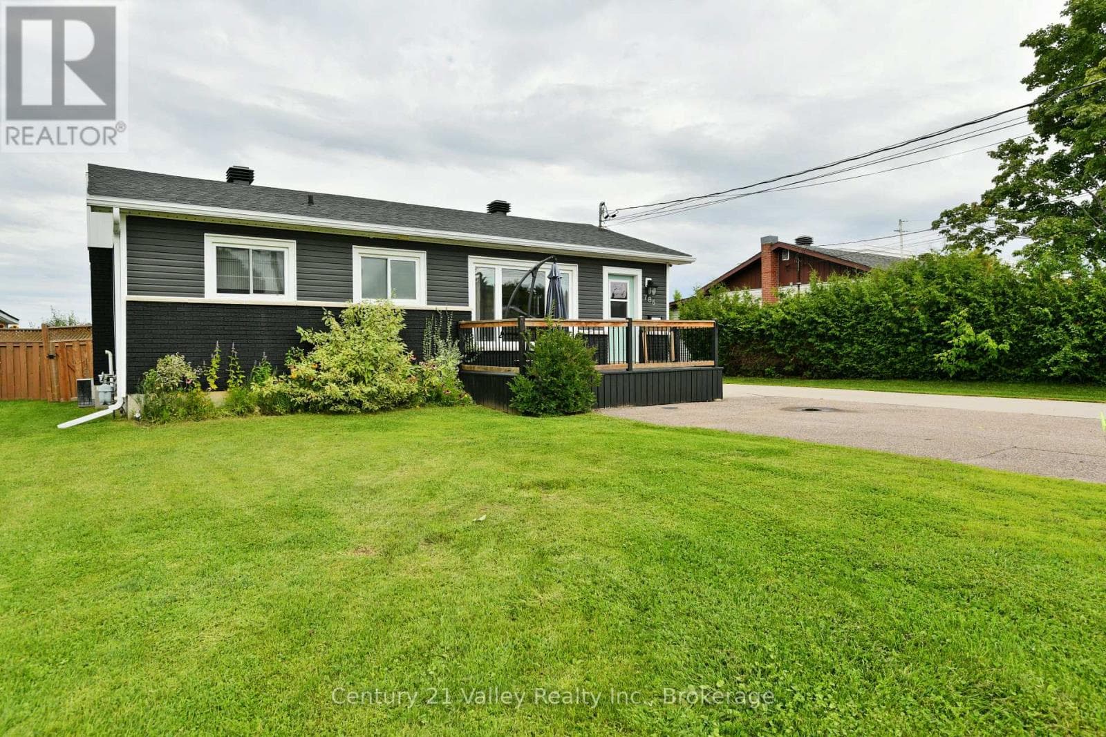 785 EIGHTH STREET photo 3