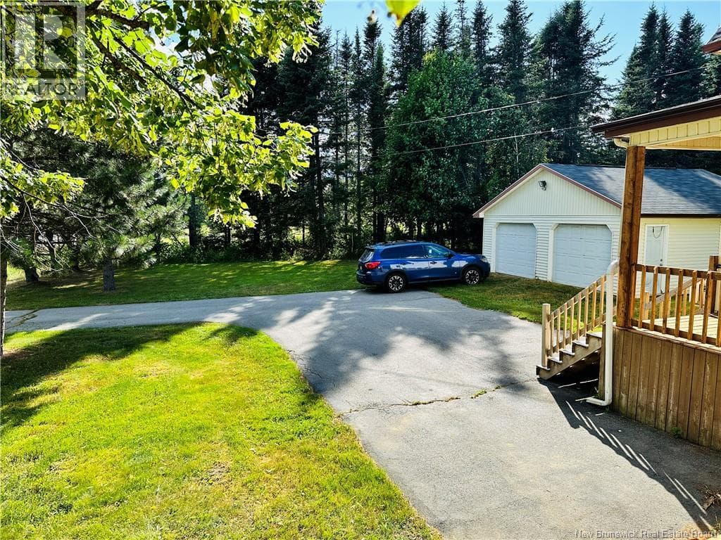 3107 King George HWY photo 3