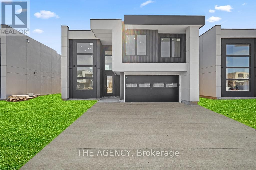 4 bed 3 bath single family at 3714 QUAYSIDE DRIVE — $1,300,000