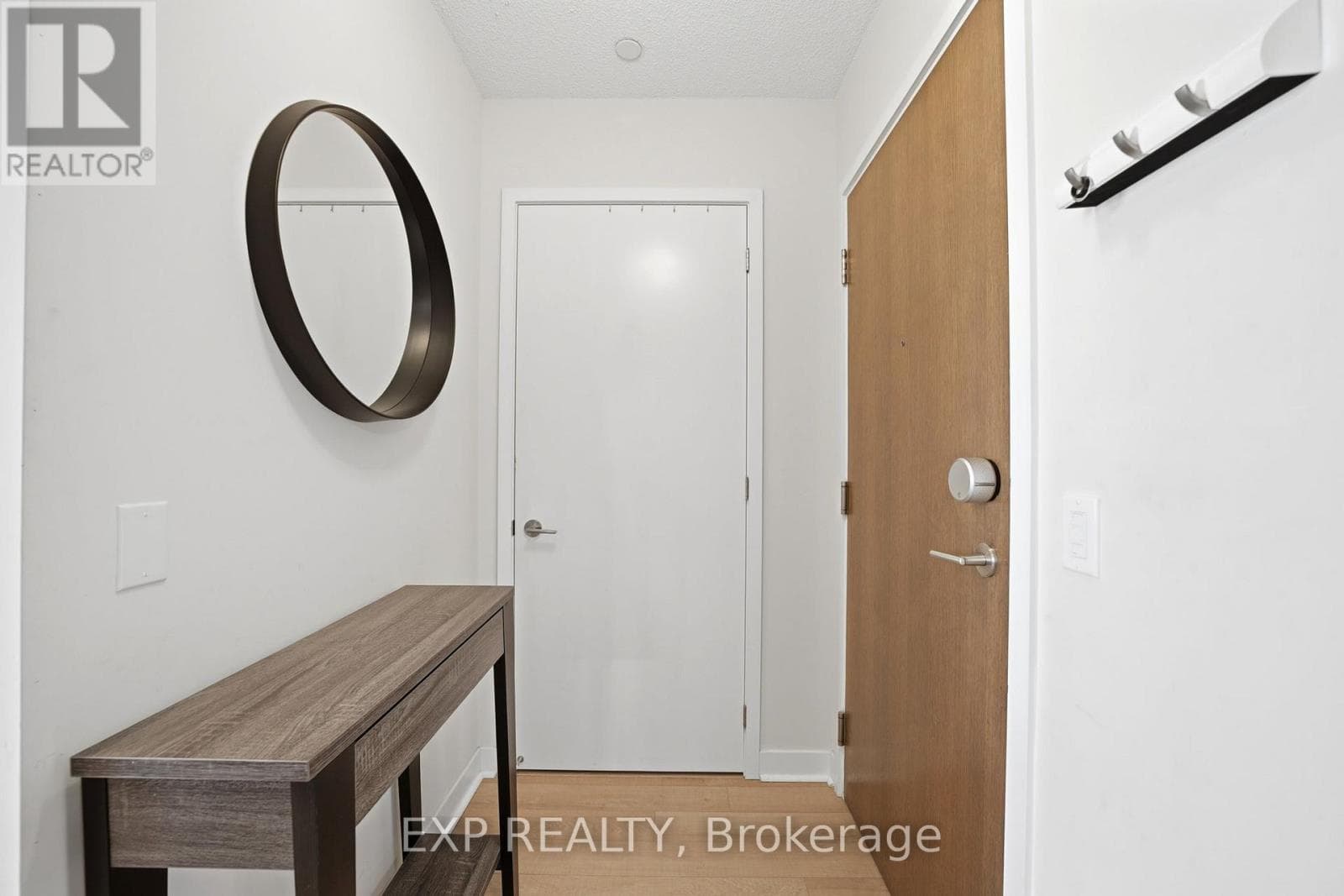 401 - 3975 GRAND PARK DRIVE photo 4
