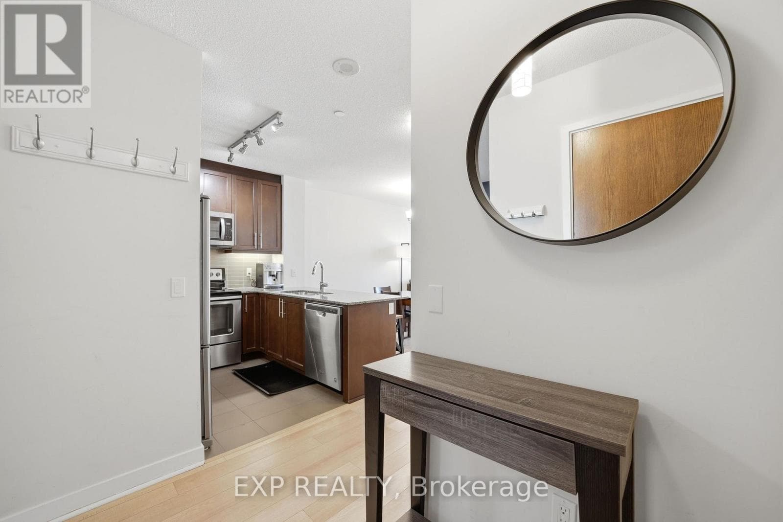 401 - 3975 GRAND PARK DRIVE photo 5