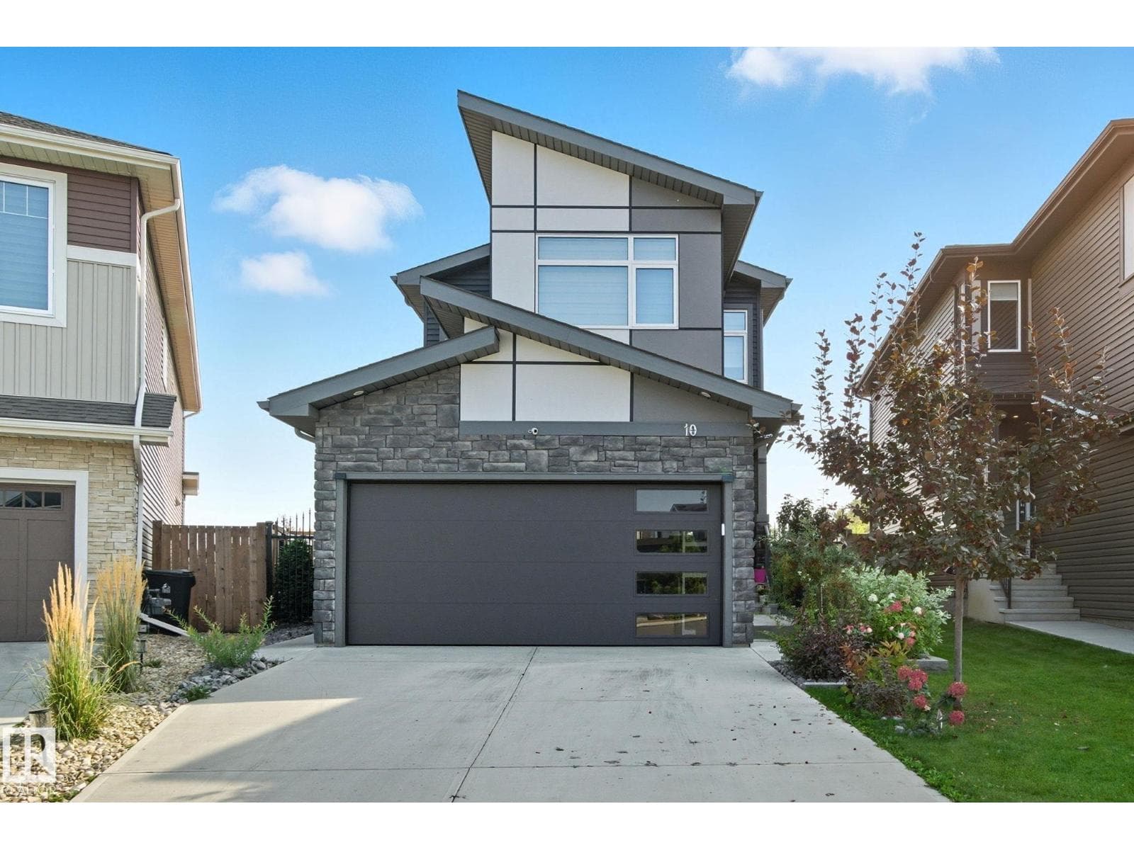 10 Prospect PL