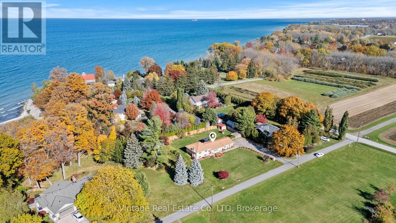 1841 SUNSET LANE photo 2