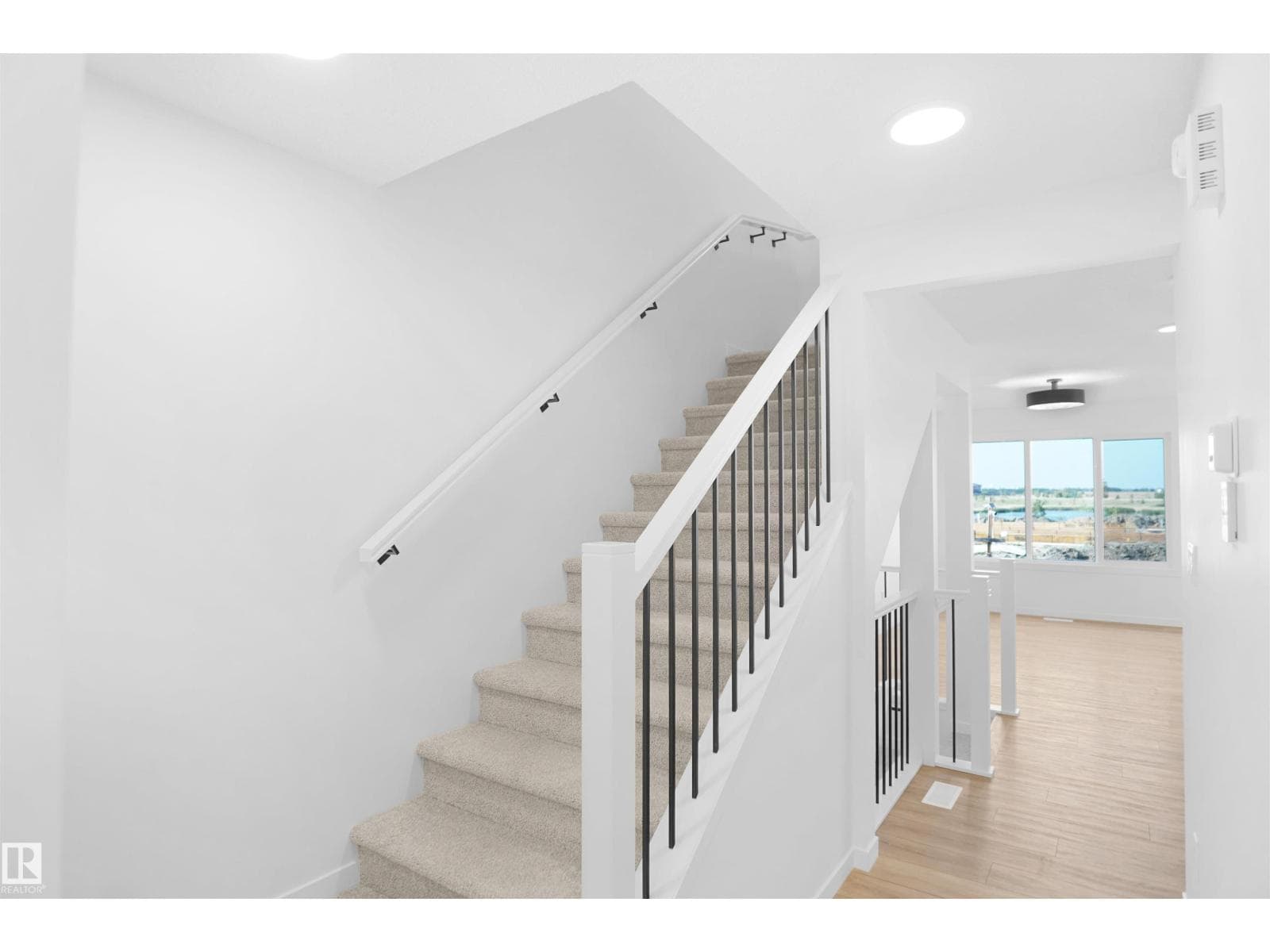 #21 1430 Aster WY NW — photo 4