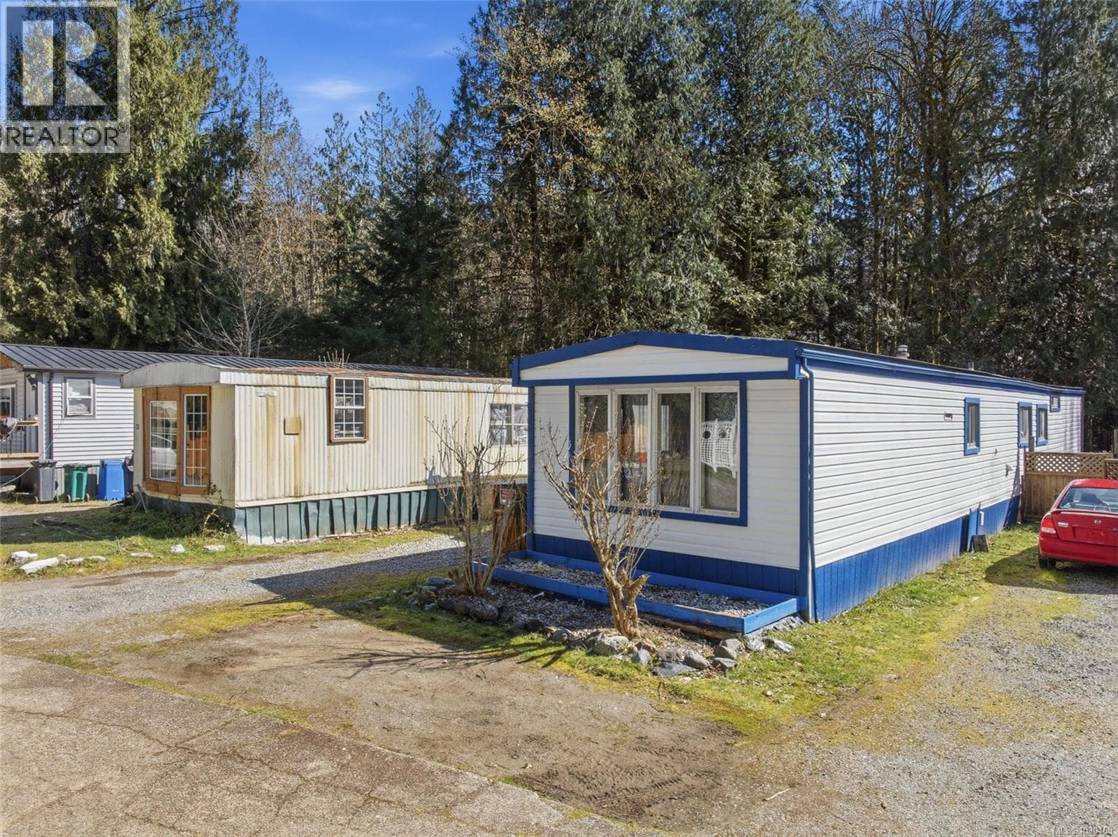 22 9041 Meades Creek Rd photo 3