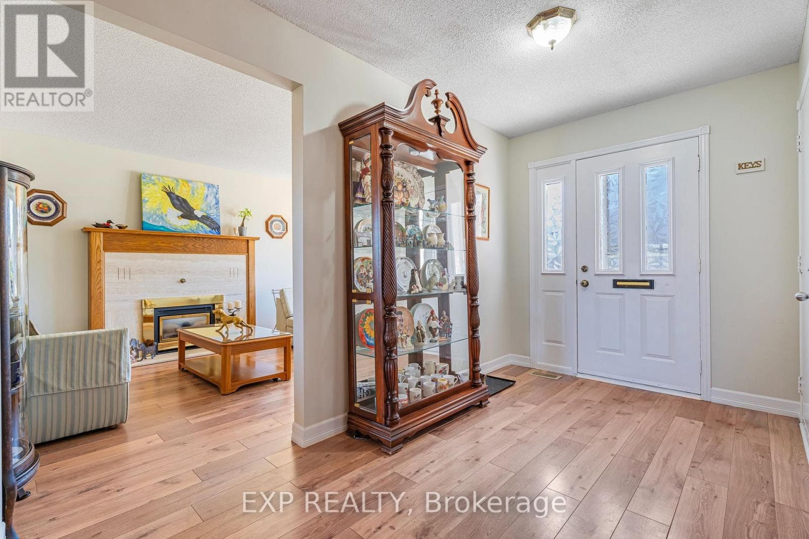 78 ESTHER AVENUE photo 4