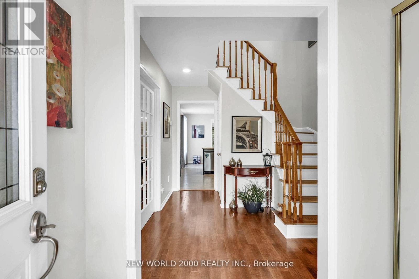50 LIVINGSTONE STREET W photo 4