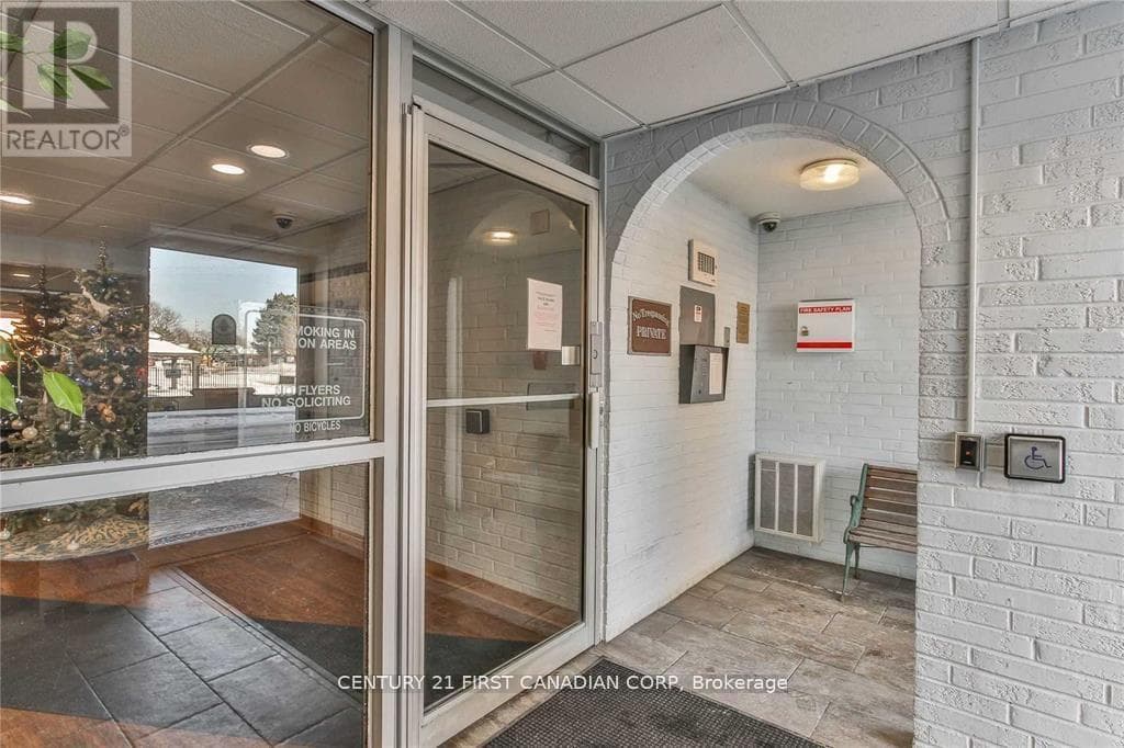 305 - 1106 JALNA BOULEVARD photo 5