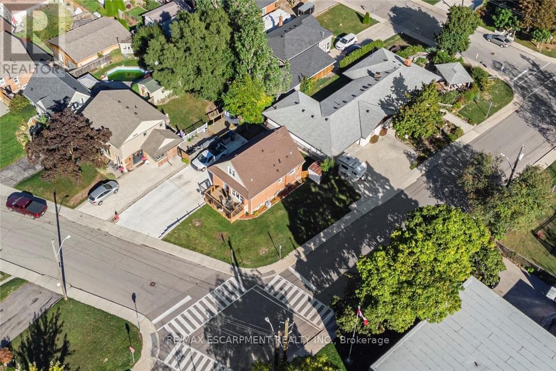 199 KIMBERLY DRIVE photo 4