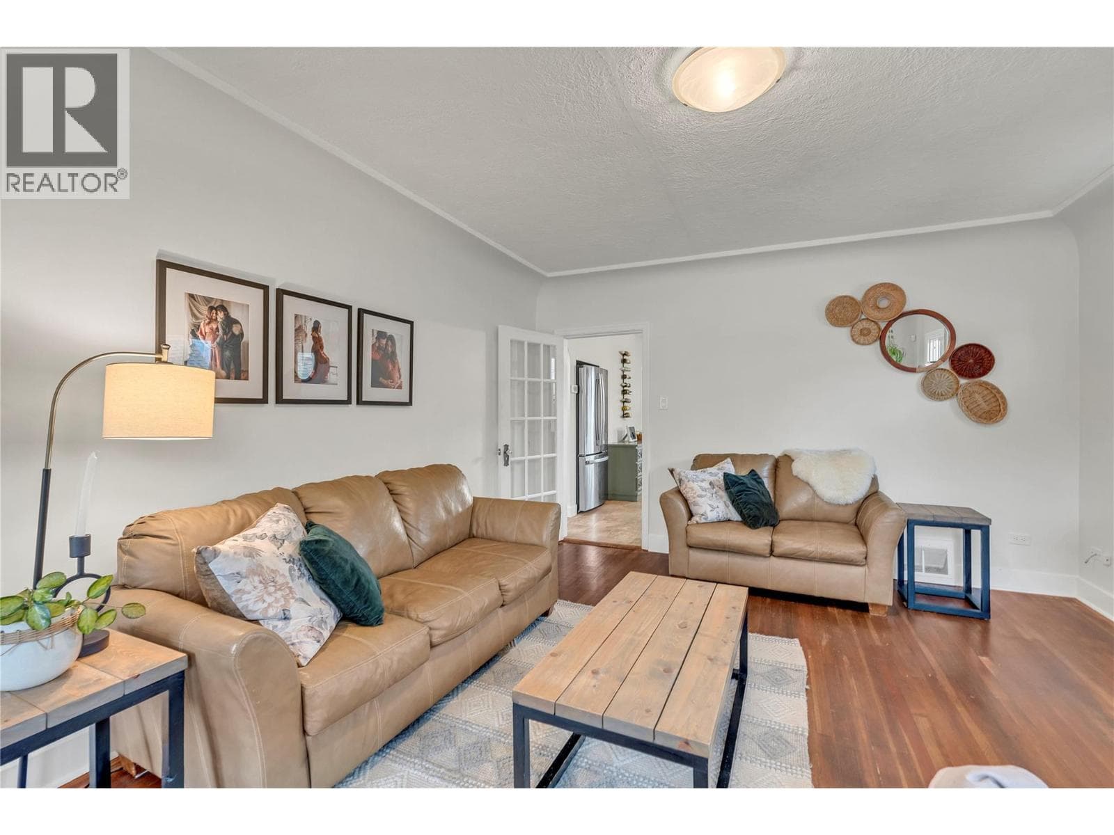 551 Burns Street Street photo 5