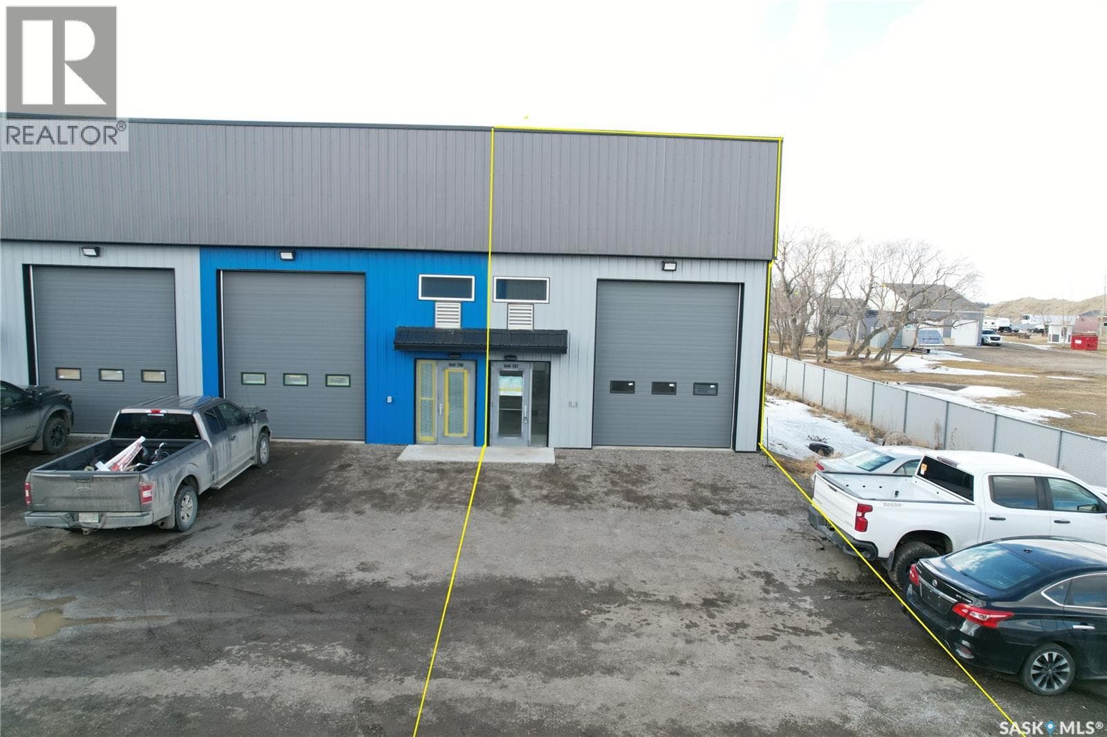 Unit #707, New Horizon Business Park, RM No.158