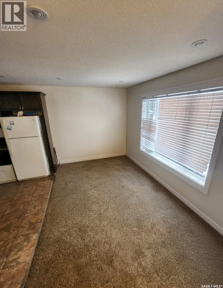 2067 Broder STREET photo 4