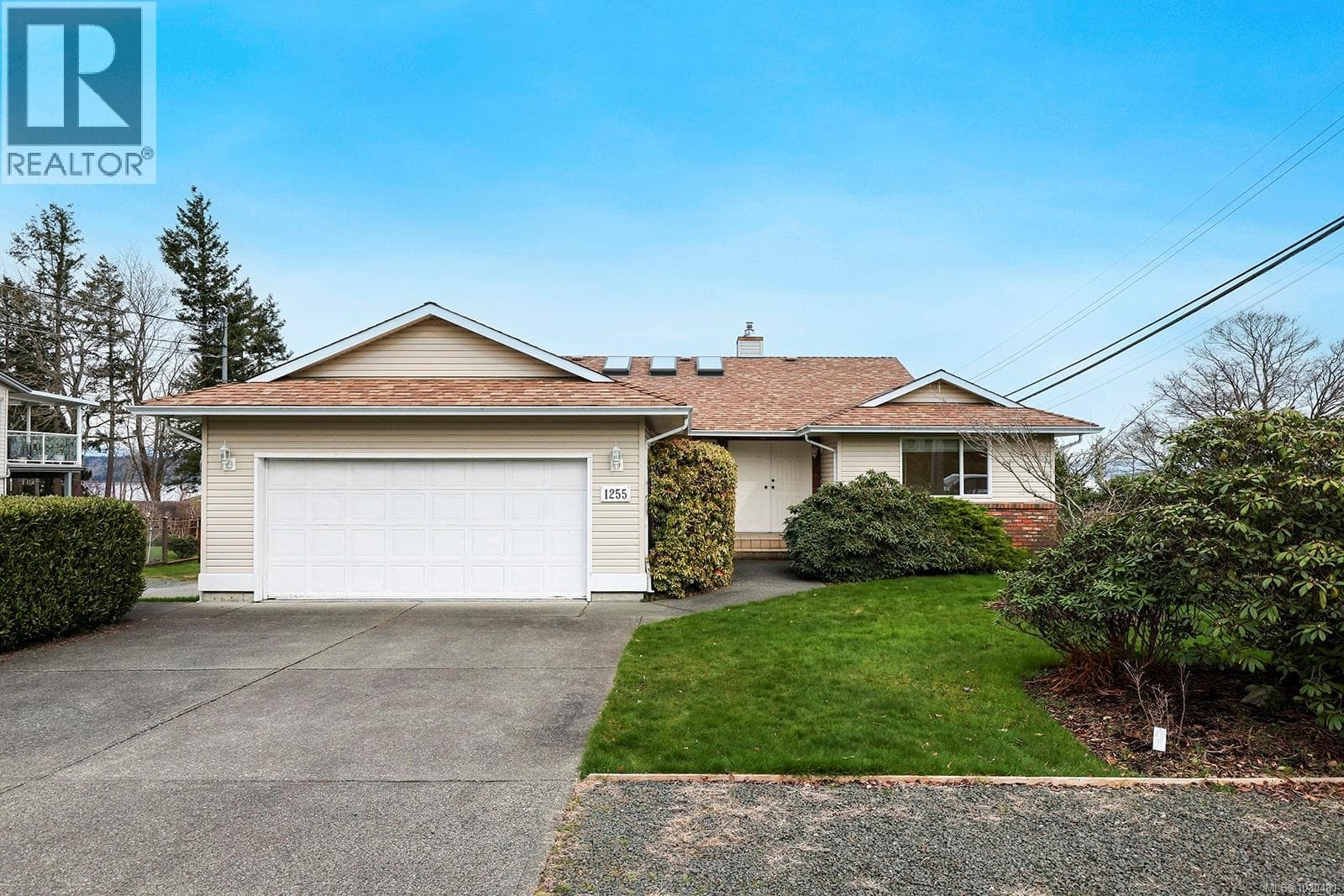 6 bed 5 bath single family at 1255 Galerno Rd — $1,200,000