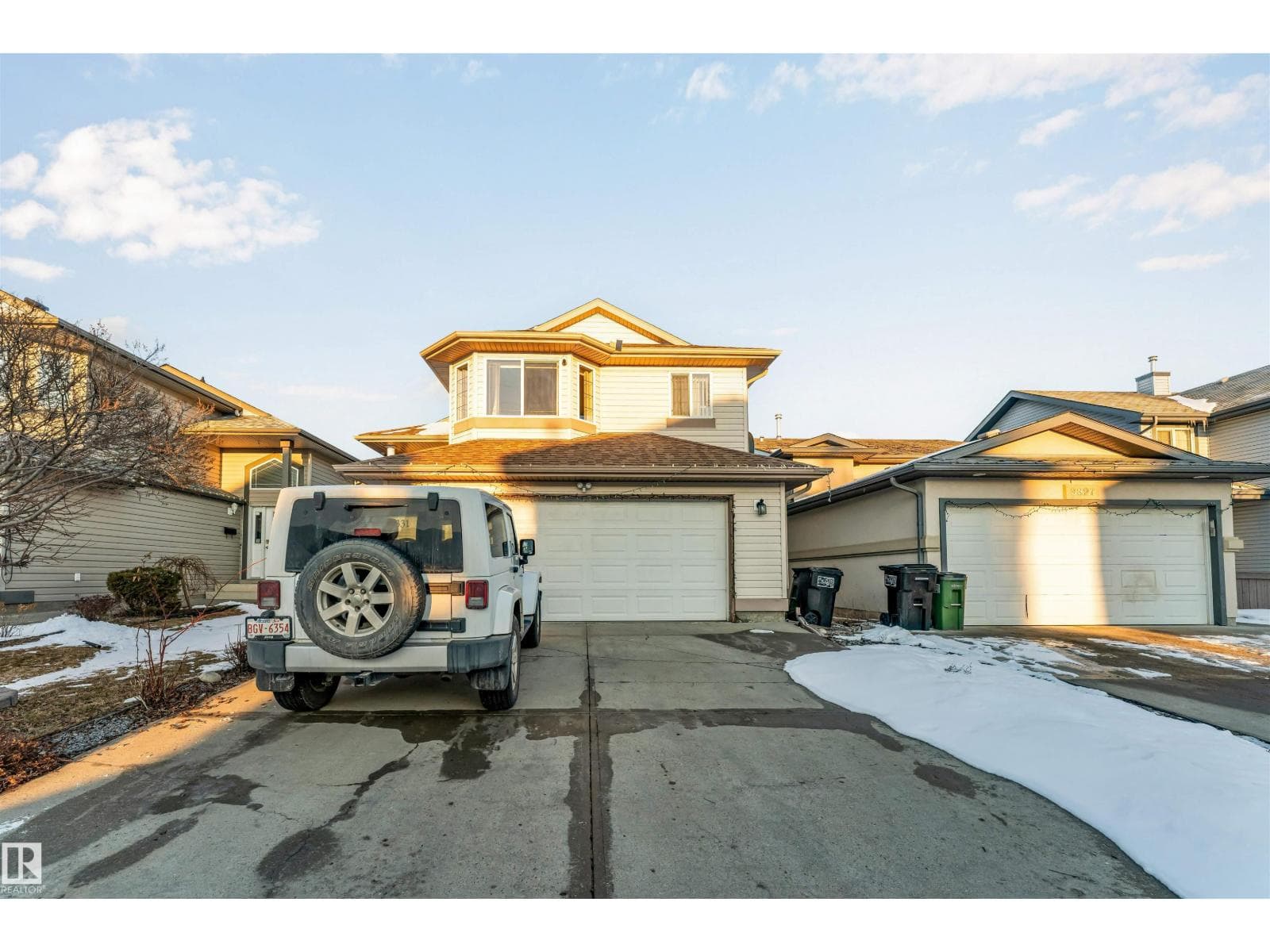 4 bed 3 bath single family at 3331 26 ST NW — $524,900