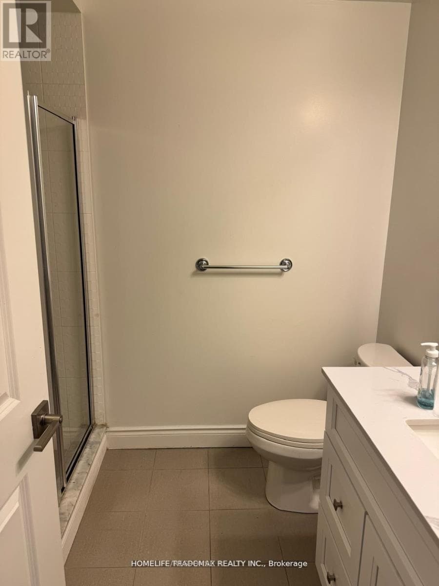 1111 - 38 CEDARLAND DRIVE photo 3