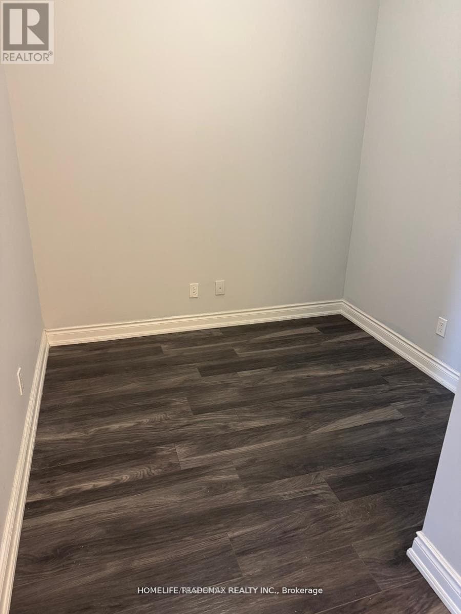 1111 - 38 CEDARLAND DRIVE photo 5