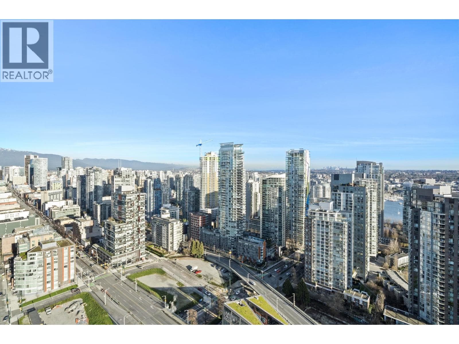 4001 1480 HOWE STREET photo 2