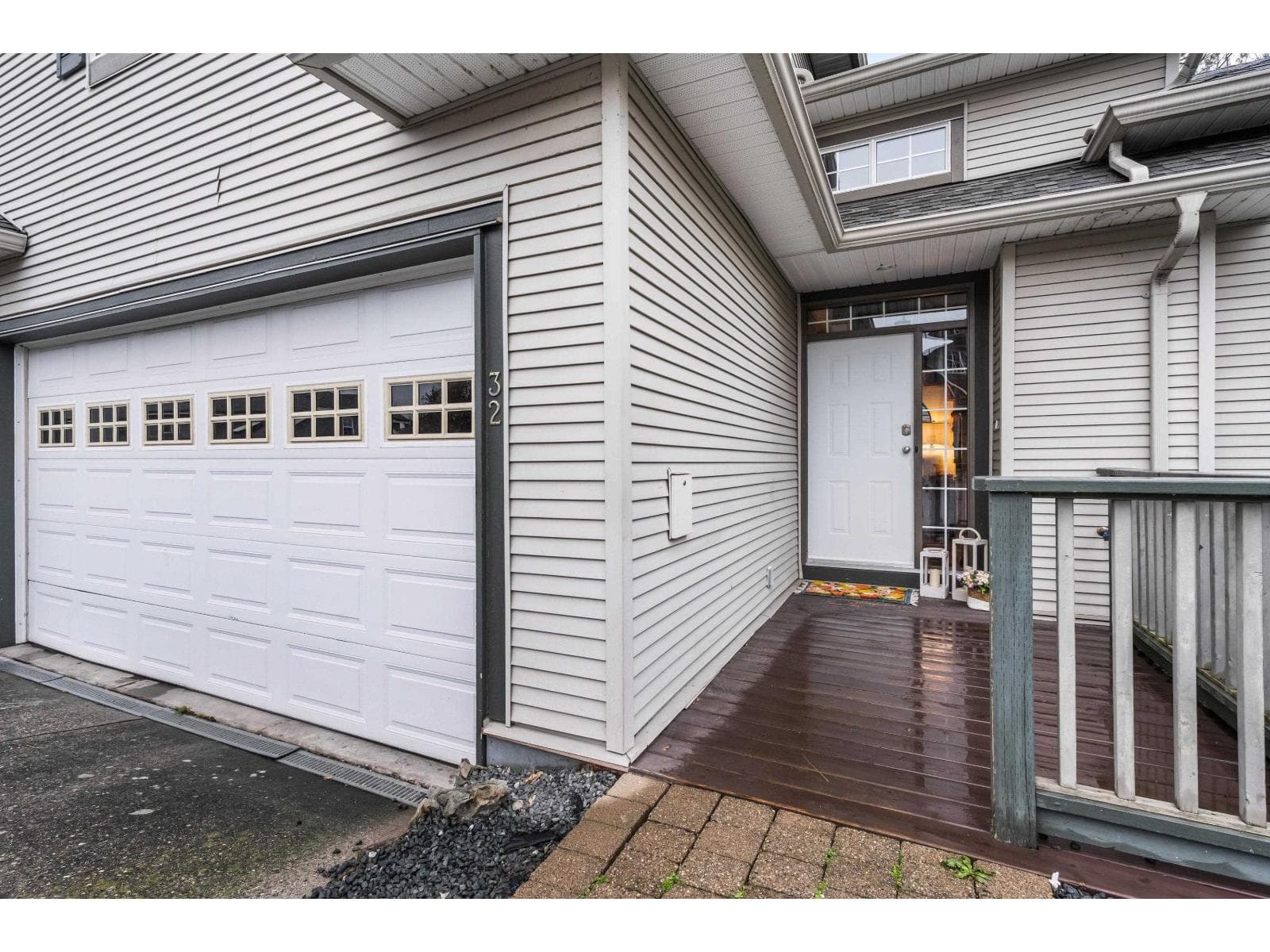 32 2088 WINFIELD DRIVE photo 3