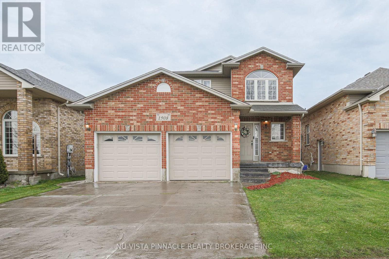 3 bed 3 bath single family at 1908 CORONATION DRIVE — $689,000