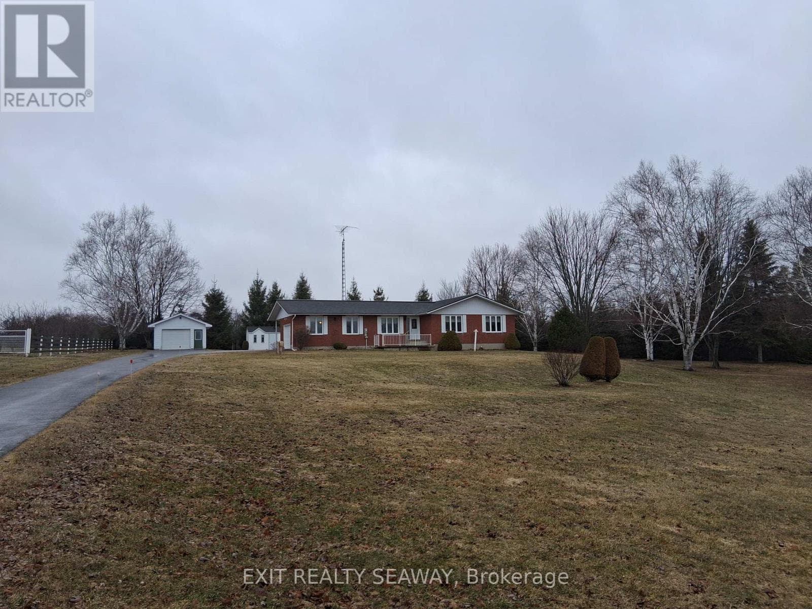 5514 COUNTY ROAD 16 ROAD N photo 2