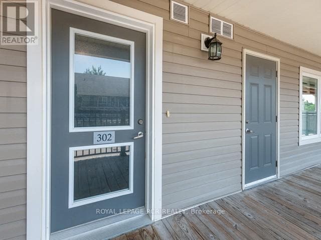 302 - 3 BRANDY LANE DRIVE photo 3