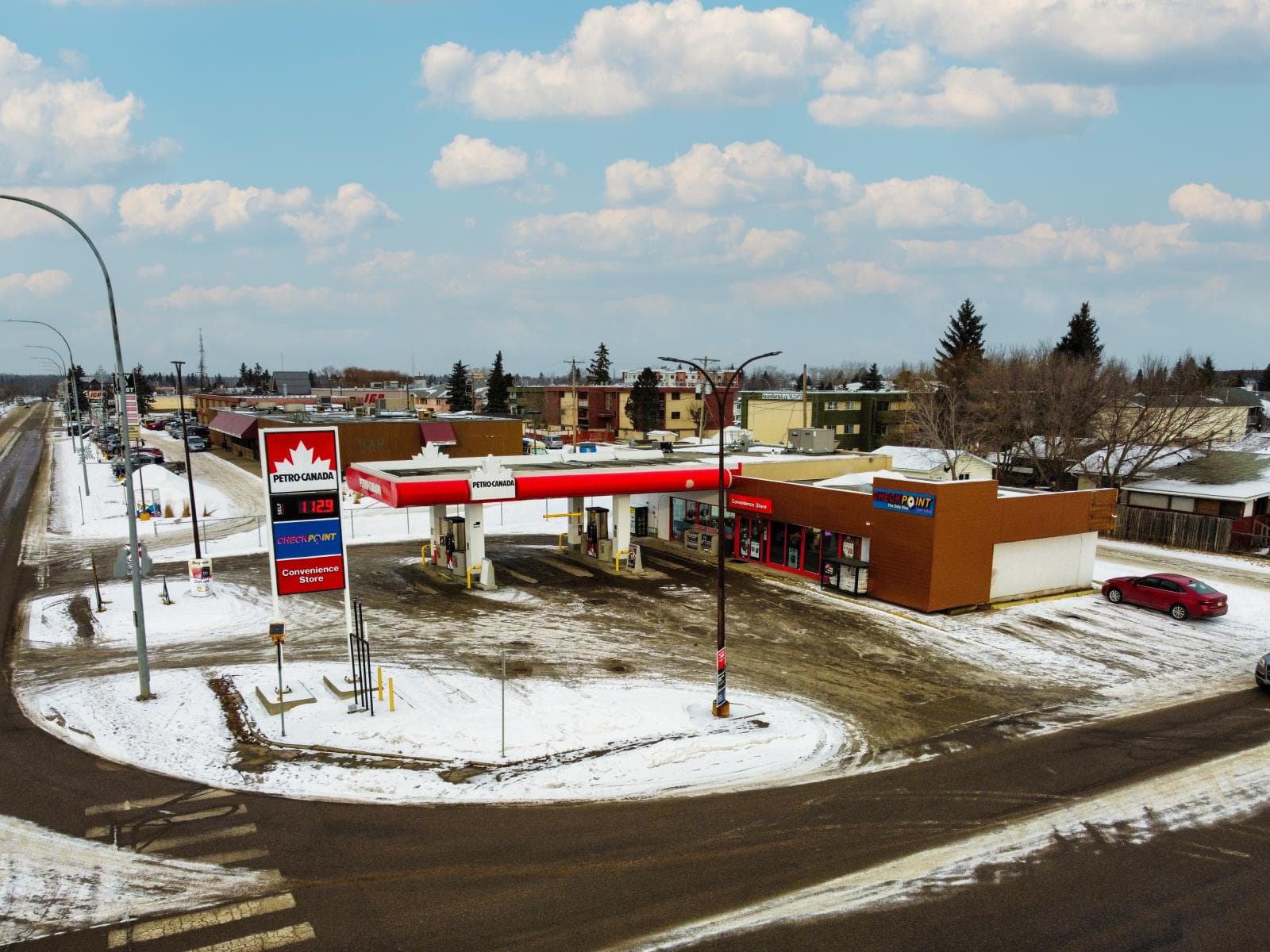 Devon, Alberta — photo 2