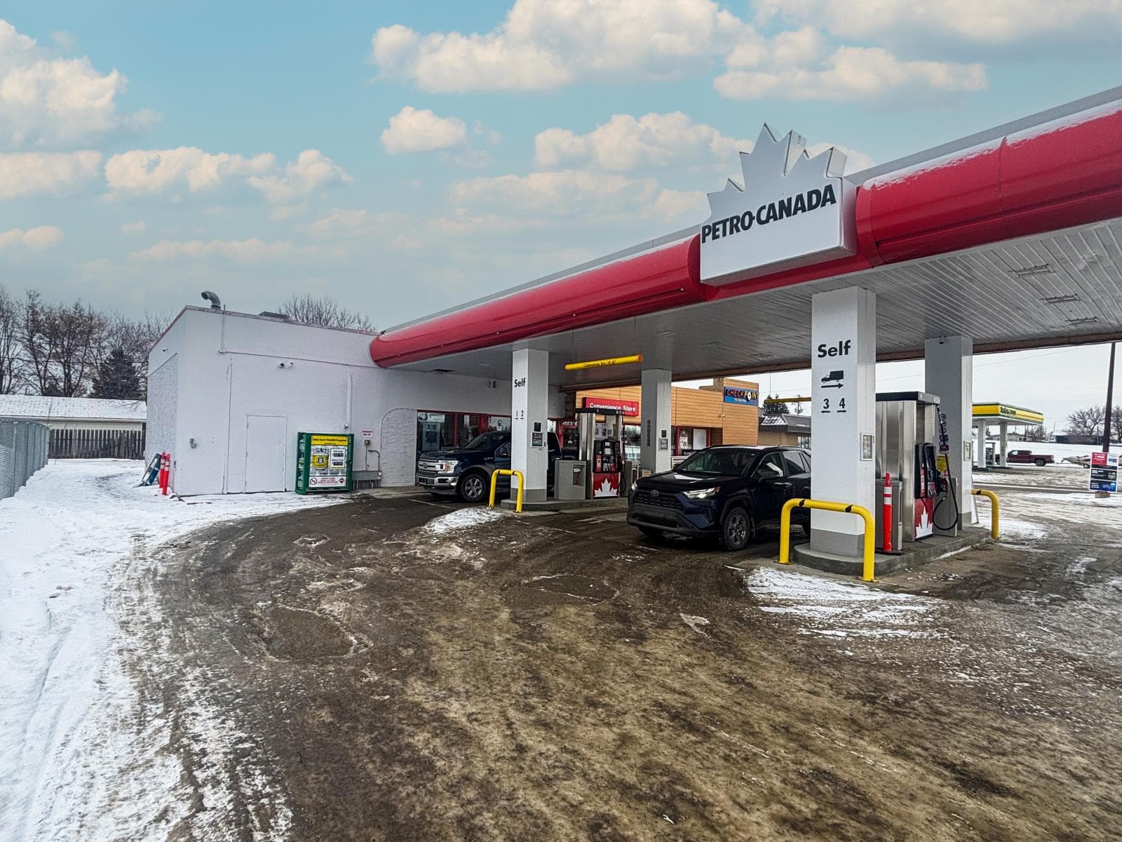 Devon, Alberta — photo 4