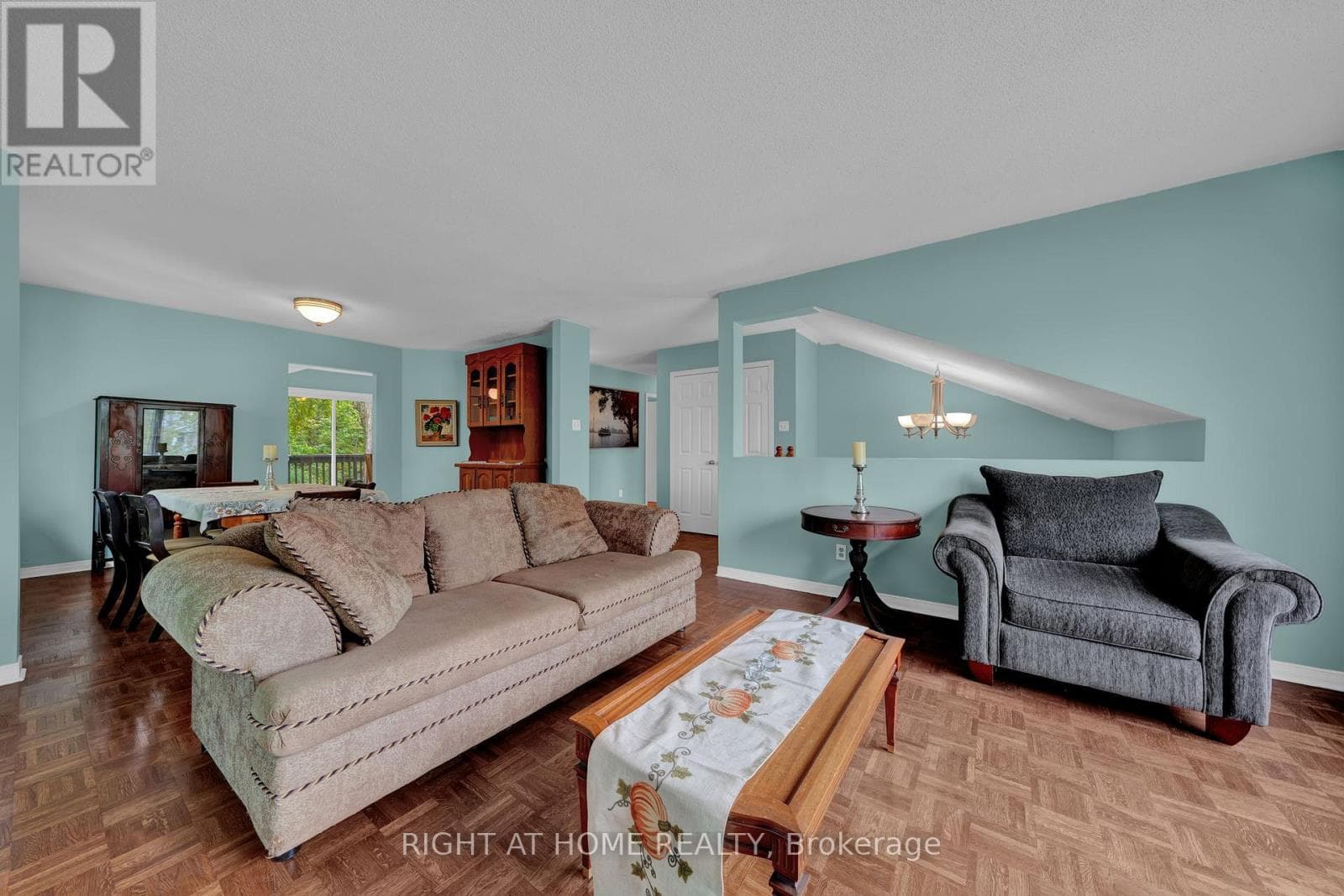 138 45TH STREET N photo 4